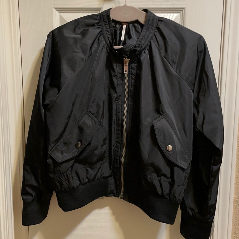 Womans Free People zip up jacket size small
